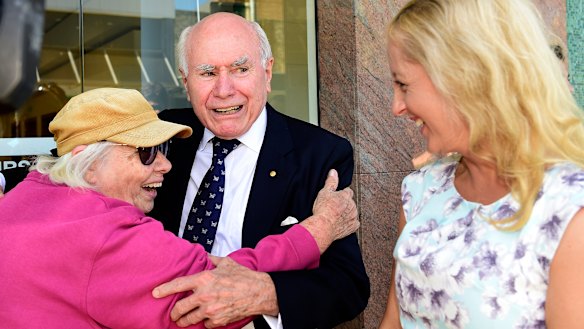 John Howard - campaigning in Penrith - says Lindsay is a "microcosm" of Australia.