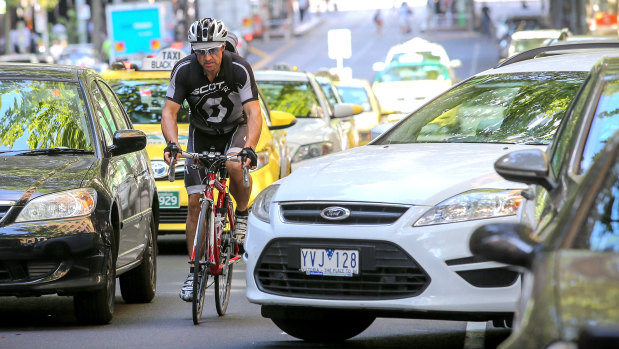 can cyclists ride on pavements