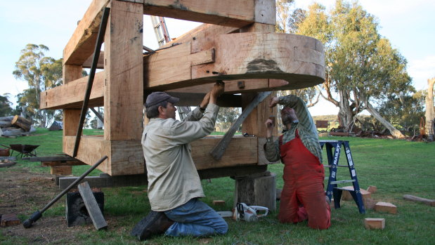 Vaclav Fiala and Walcha sculptor Stephen King.