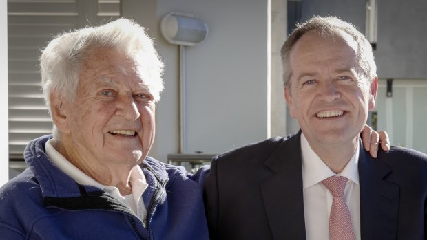 Bob Hawke says Bill Shorten has set out a large policy agenda rather than being a "small target" politician.