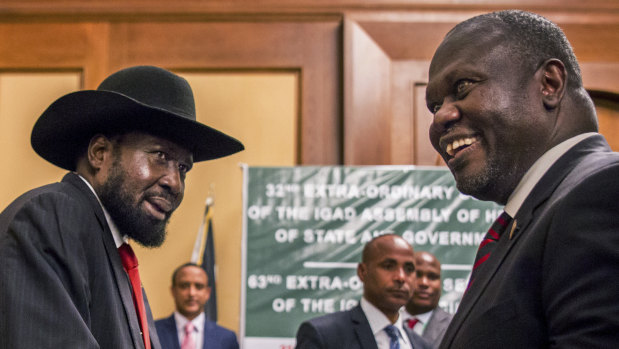 South Sudanese President Salva Kiir, left, and opposition leader Riek Machar during peace talks at a hotel in Addis Ababa, Ethiopia, last week.