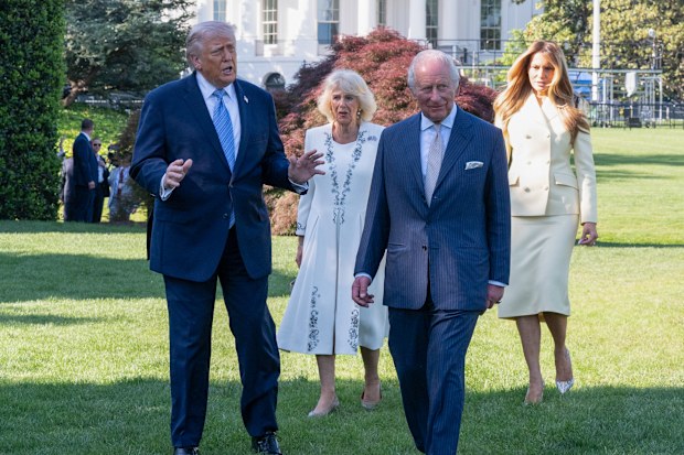 "NO UK SALES FOR 28 DAYS" ( No UK sale before 25th May 2026) Washington, USA - 27.04.2026: PRESIDENT DONALD TRUMP AND MELANIA WELCOME KING CHARLES AND QUEEN CAMILLA  to the White House at the start of their 4-day State Visit to the USA. Mandatory Photo Credit: ©Francis Dias/NEWSPIX INTERNATIONAL IMMEDIATE CONFIRMATION OF USAGE REQUIRED: Newspix International, 31 Chinnery Hill, Bishop's Stortford, ENGLAND CM23 3PS Tel:+441279 324672  ; Fax: +441279656877 Mobile:  07775681153 e-mail: info@newspixi
