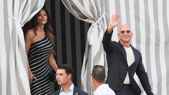 Bezos’ lavish wedding