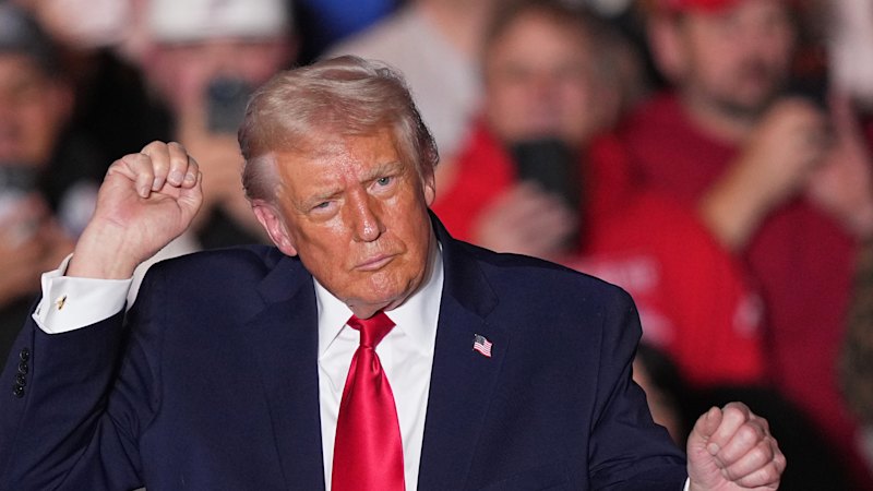 Australians to be forced to provide their social media to enter the US