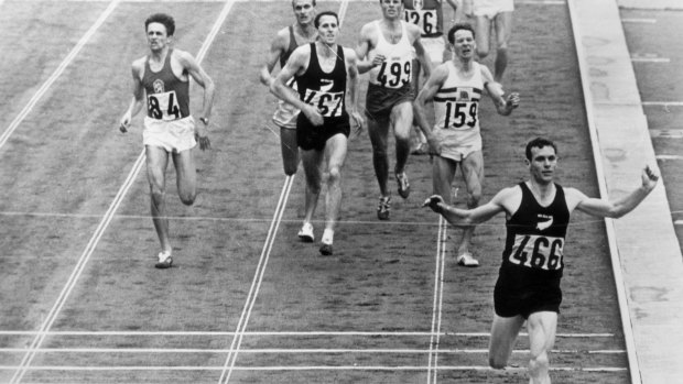 Peter Snell winning the 1500 metres at the 1964 Tokyo Olympics.
