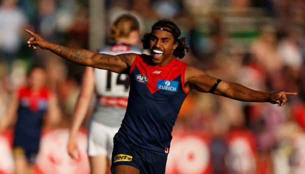 Melbourne star Kysaiah Pickett kicked six goals in last year’s Alice Springs match.