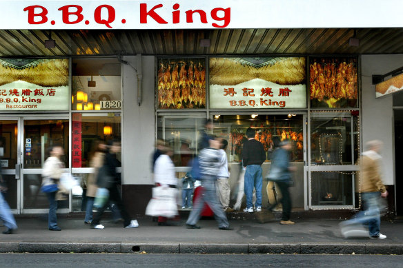 BBQ King, famous for their Peking duck, has closed its doors. 