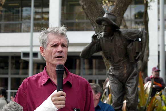 Drew Hutton was key to the formation of the Queensland Greens, Australian Greens and the anti-fracking Lock the Gate Alliance.