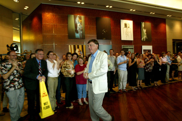 Richards receives a warm send-off on his last day at Fairfax in 2004.