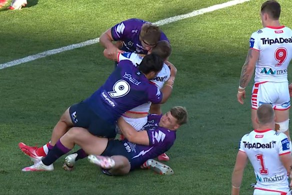 Max King's hip-drop tackle on Blake Lawrie.