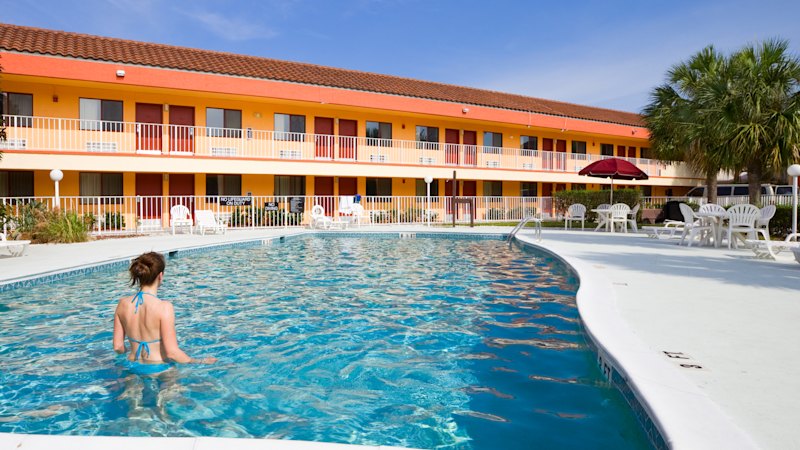 Moteli obstajajo že 100 let: Obisk šestih originalnih