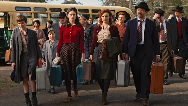 New Australians: the Roberts family arrives from Manchester, to find the Australian dream is a little less than promised.