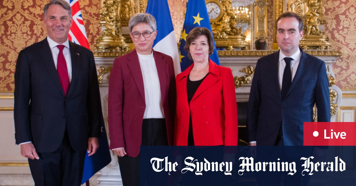 호주와 프랑스는 러시아와 우크라이나 간의 전쟁을 통해 연합합니다.  Dominique Perot는 ClubsNSW의 공격에 대응합니다.  의회를 위한 목소리(Voice for Parliament)는 이민자 투표에 맞서기 위해 캠페인을 벌입니다.  자동 부채에 관한 왕립 위원회는 계속됩니다.  SA 지원 죽어가는 법이 발효되다