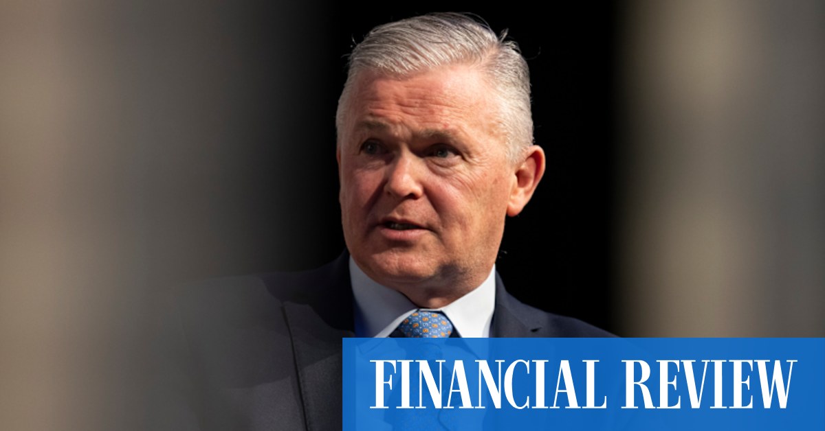 Santos CEO's board seat at MinRes alarms investors - Vimarsana News