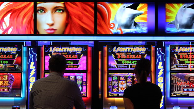 Cashless pokies will work with pre-commitment: Don’t muddy the debate, Chris Minns