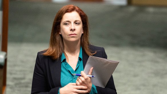 Anika Wells addressed the glittering array of talent at the Fox Sports bash.