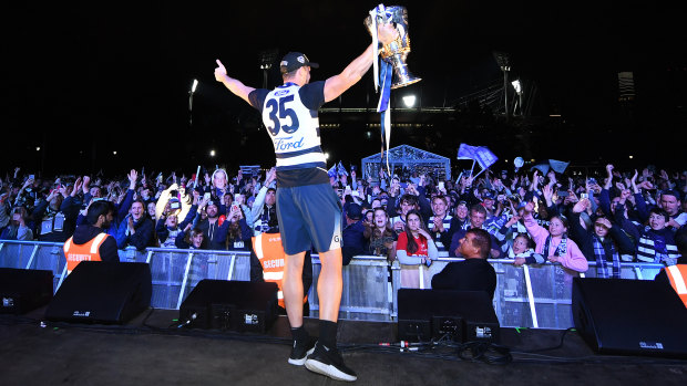 Dangerfield on stage at Yarra Park.