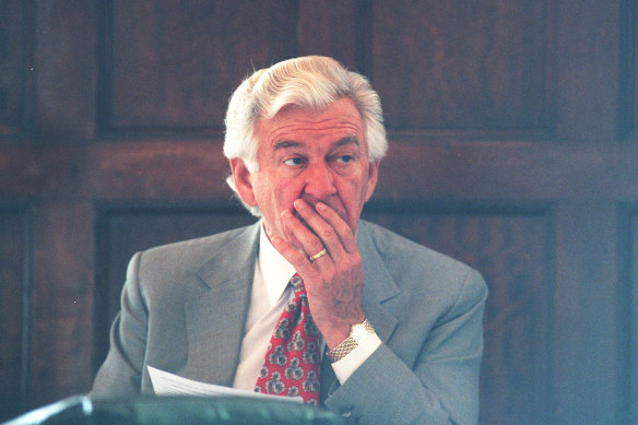 Former prime minister, Bob Hawke, led the attack, backed by Paul Keating and Gough Whitlam.