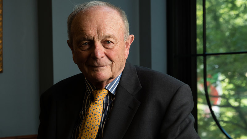 Harvey Norman HVN eyes cashed up customers after profit drop