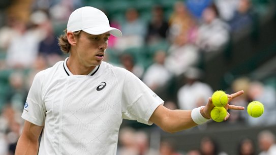 Alex de Minaur leads a strong Australian charge at the US Open.