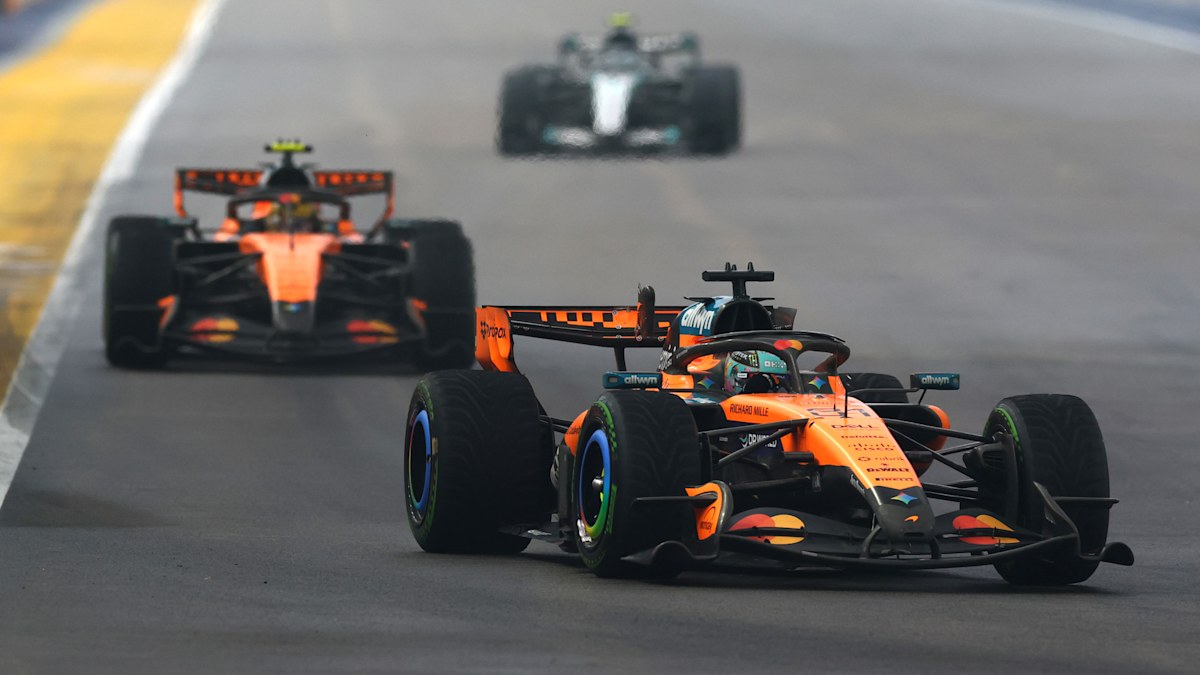 Déjà vu for Piastri as Norris complaint prompts immediate switch