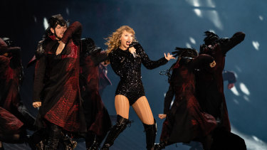 Taylor Swift kicked off her national tour in Perth on Friday night. 