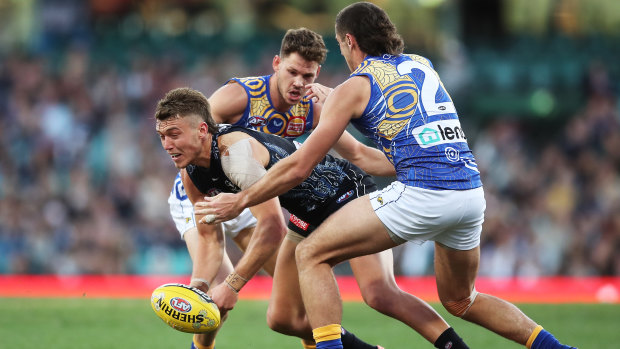 Patrick Cripps of the Blues in action.