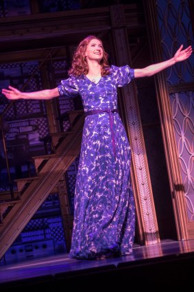 Esther Hannaford as Carole King.