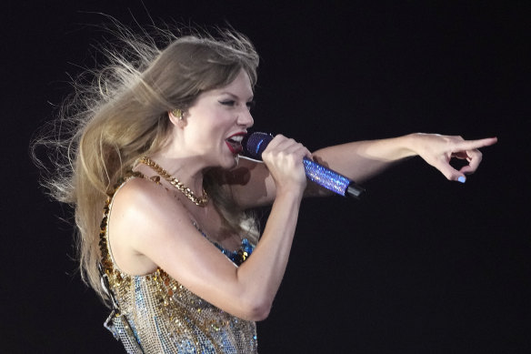 The mass hysteria around Taylor Swift leaves many people puzzled.