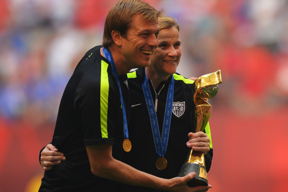 Tony Gustavsson with Jill Ellis after winning the 2015 Women’s World Cup with the United States.
