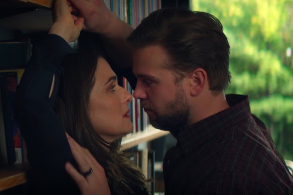 Rachel Weisz as the protagonist and Leo Woodall as Vladimir.