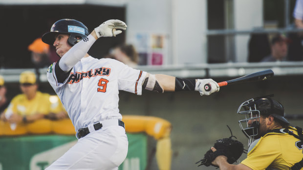 Canberra Cavalry's Robbie Perkins, pictured, has resigned with the club for another two years.