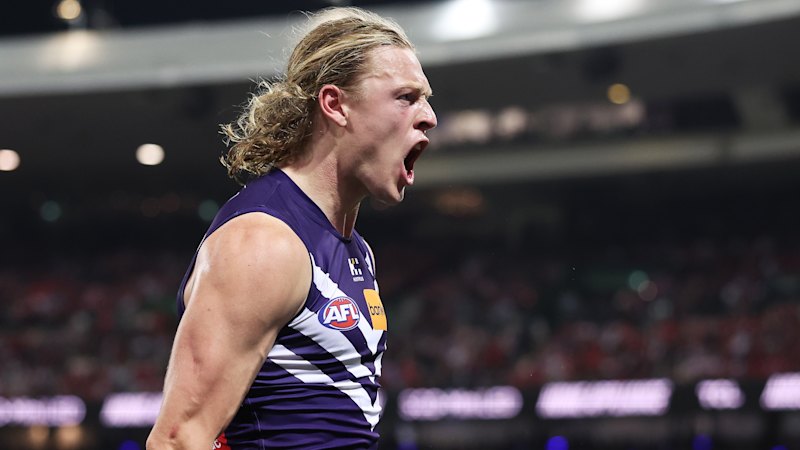 Dockers storm into grand final after SCG thriller, but star of the show calls his goal ‘a fluke’
