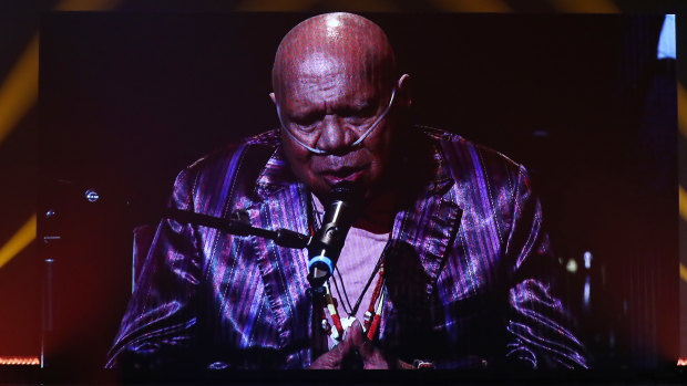 Archie Roach's heart-stopping performance caps virtual ARIA Awards show