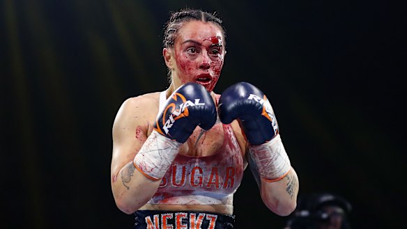 Cherneka Johnson defended her world title.