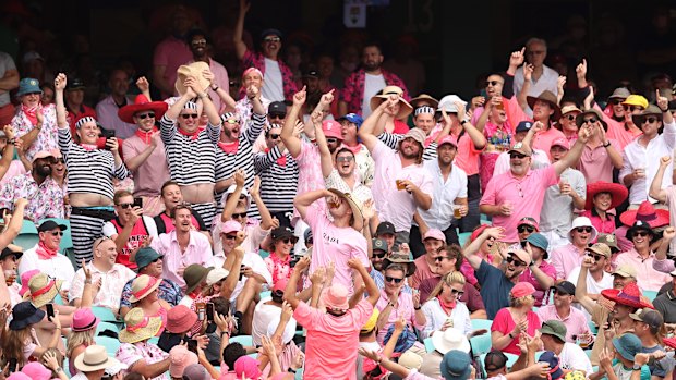 There’s plenty of pink in the stands at the SCG. 