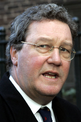 In his speech, former foreign affairs minister Alexander Downer railed against migrants who "set up separate ghettos".