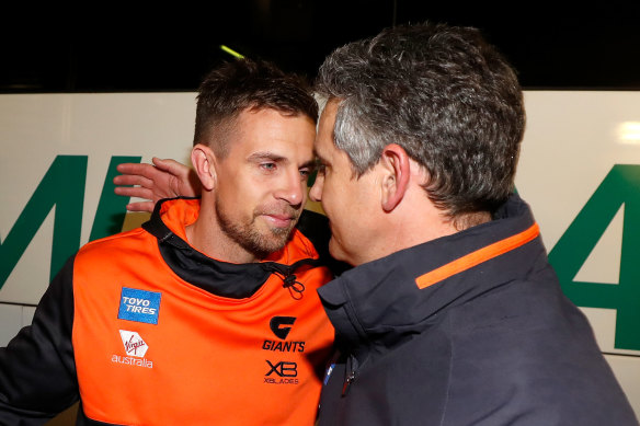 Brett Deledio, left, with Giants coach Leon Cameron, right, during the 2019 AFL preliminary finals. 