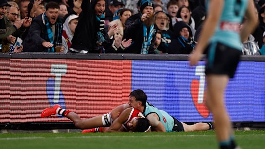 Battle of the superstars 