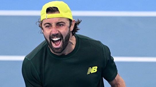 Thompson celebrates his win.