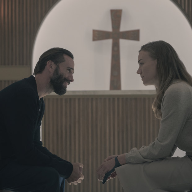 Strahovski as Serena with Joseph Fiennes as Fred in The Handmaid’s Tale.