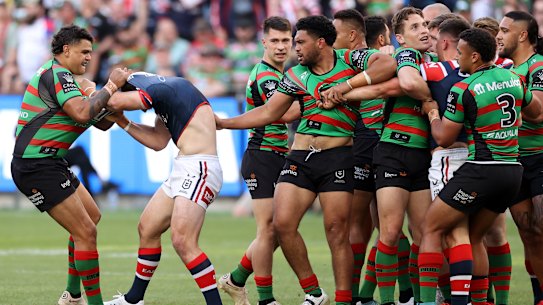 Rabbitohs and Roosters players brawl.