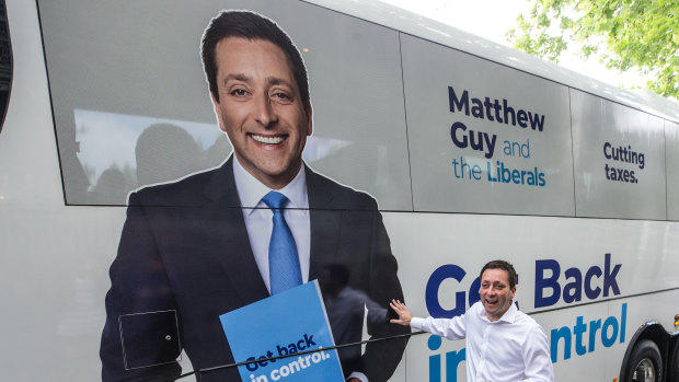 Opposition leader Matthew Guy and his campaign bus.