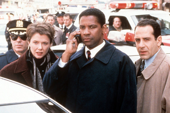 Annette Bening, Denzel Washington and Tony Shalhoub in The Siege.