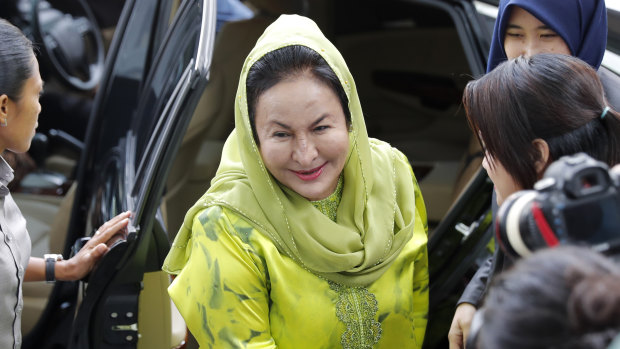 Wife of former Malaysian PM Najib arrested in graft scandal