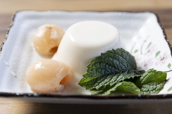 Tofu lychee pudding.