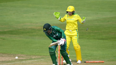 Omaima Sohail is bowled by Alana King.