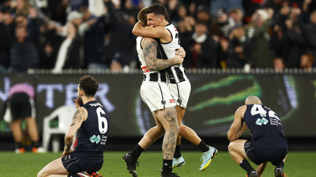 The agony and the ecstasy: Collingwood win.