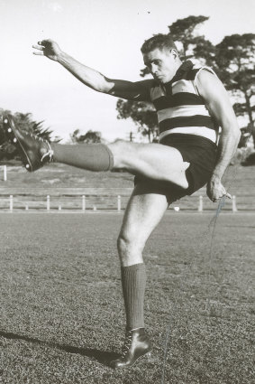 Graham "Polly" Farmer in 1963.