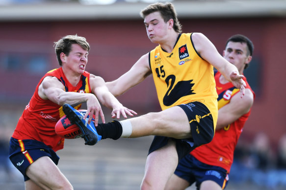 Left-footer Josh Cripps gets his kick away against South Australia.